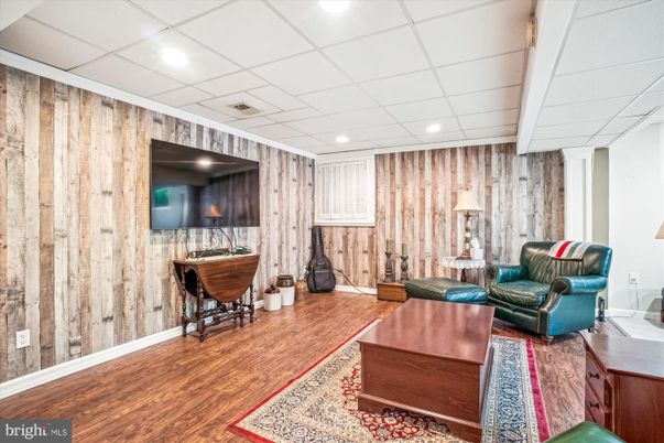 Interior, Living room, Recessed Lighting, Wood Texture Flooring, Wooden Walls