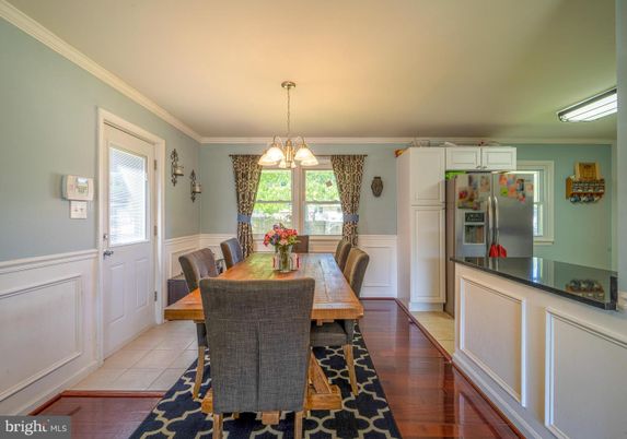 Chandelier, Dining room, Interior, Kitchen, Pendant Lights, Wood Texture Flooring