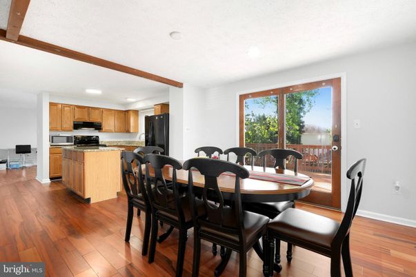 Dining room, Interior, Kitchen, Recessed Lighting, Wood Texture Flooring
