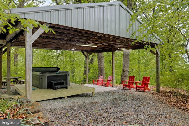Exterior, Hot Tub