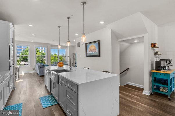 Interior, Kitchen, Living room, Pendant Lights, Recessed Lighting, Wood Texture Flooring
