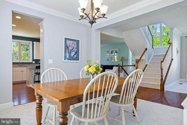Chandelier, Dining room, Interior, Recessed Lighting, Wood Texture Flooring