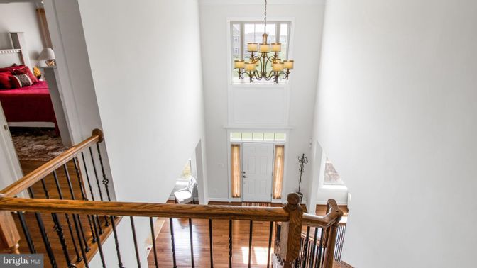 Chandelier, Interior, Wood Texture Flooring