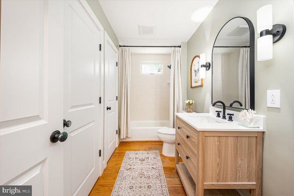 Bathroom, Interior, Wood Texture Flooring