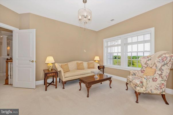 Chandelier, Interior, Living room
