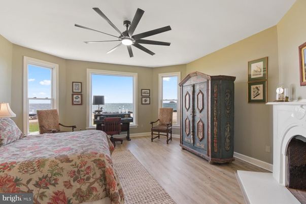 Bedroom, Fireplace, Home Office, Interior, Wood Texture Flooring