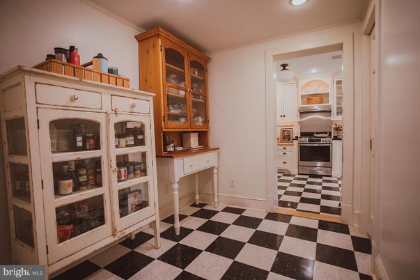 Interior, Recessed Lighting, Stainless Steel Appliances