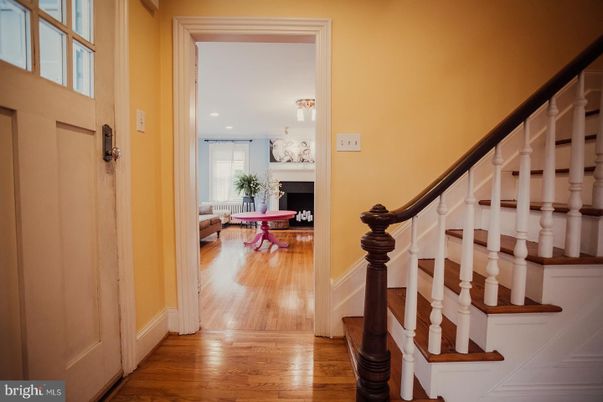 Fireplace, Interior, Recessed Lighting, Wood Texture Flooring