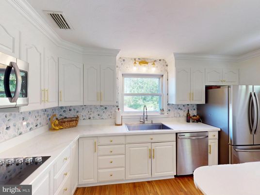 Interior, Kitchen, Stainless Steel Appliances, Wood Texture Flooring