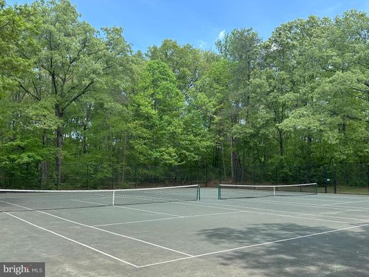 Exterior, Tennis Courts