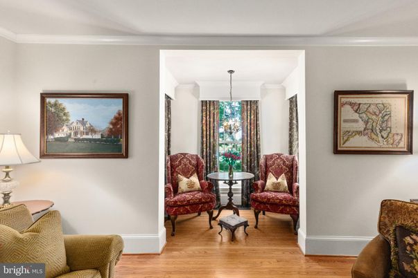 Chandelier, Interior, Wood Texture Flooring