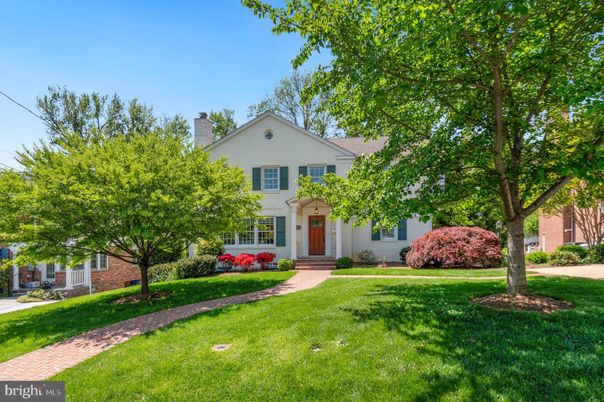 Backyard, Exterior, Facade, Georgian