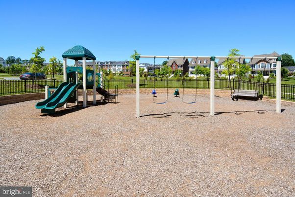 Backyard, Exterior, Playground