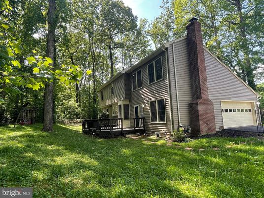 Backyard, Detached Garage, Exterior