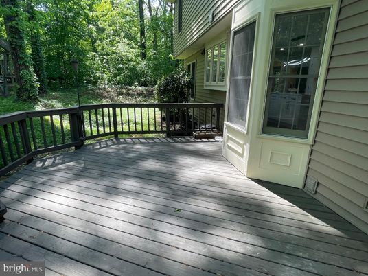 Exterior, Wood Texture Flooring