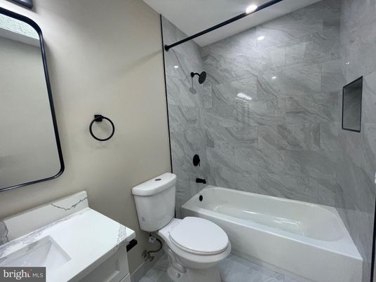 Bathroom, Interior, Marble Walls, Recessed Lighting