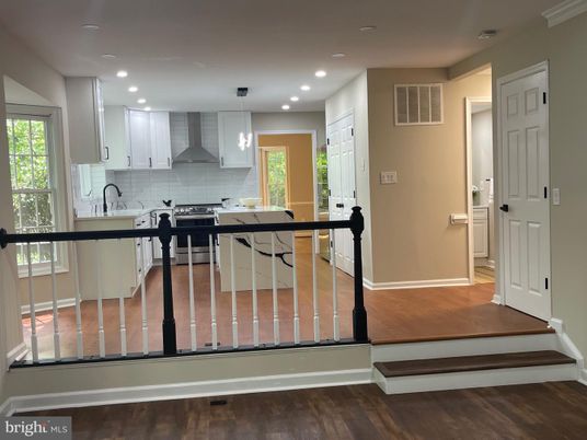 Interior, Kitchen, Pendant Lights, Recessed Lighting, Wood Texture Flooring