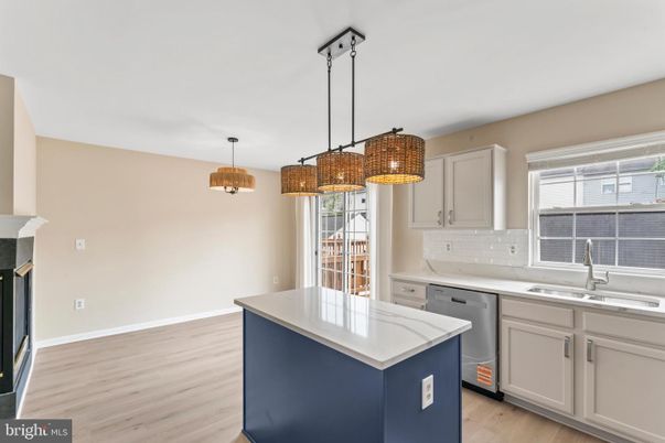 Interior, Kitchen, Pendant Lights, Wood Texture Flooring