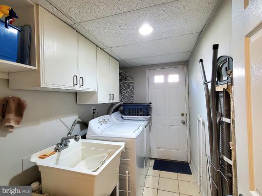 Interior, Recessed Lighting, Washer