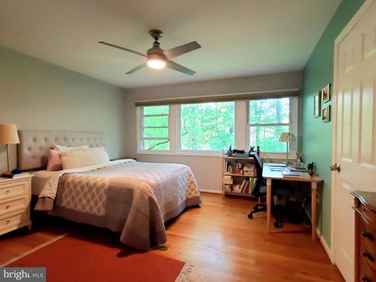 Bedroom, Home Office, Interior, Wood Texture Flooring