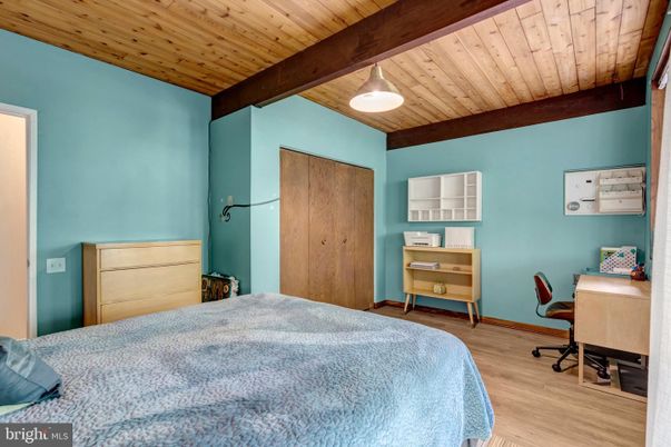 Bedroom, Home Office, Interior, Wooden Beams, Wooden Ceilings, Wood Texture Flooring