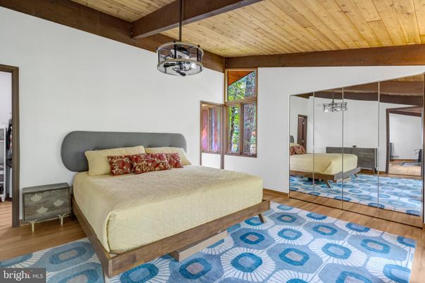 Bedroom, Interior, Pendant Lights, Wooden Beams, Wooden Ceilings, Wood Texture Flooring