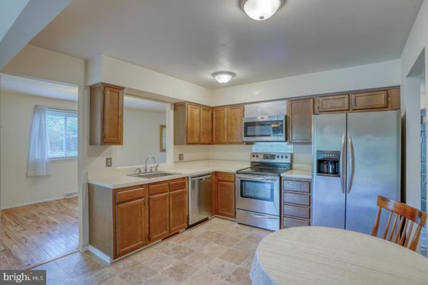 Interior, Kitchen, Stainless Steel Appliances, Wood Texture Flooring