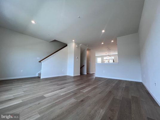 Empty room, Interior, Pendant Lights, Recessed Lighting, Wood Texture Flooring