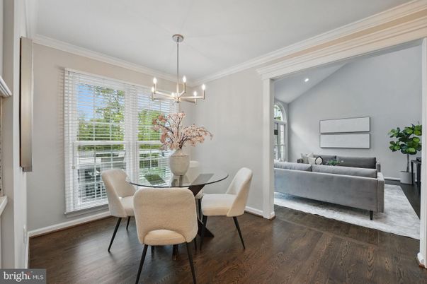 Dining room, Interior, Living room, Pendant Lights, Recessed Lighting, Wood Texture Flooring