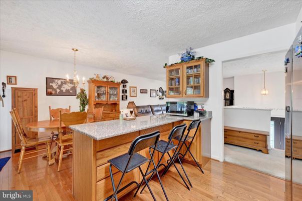 Chandelier, Dining room, Interior, Kitchen, Pendant Lights, Wood Texture Flooring