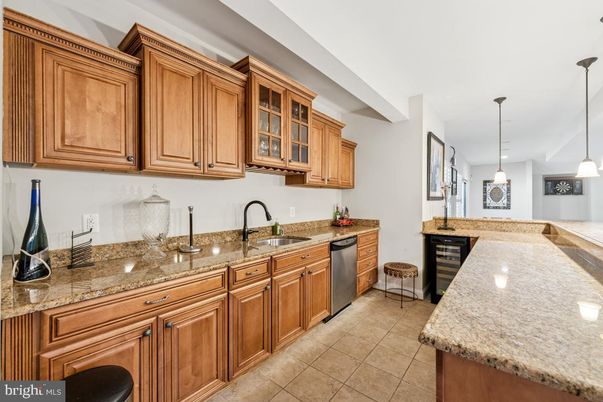 Interior, Kitchen, Pendant Lights, Stainless Steel Appliances