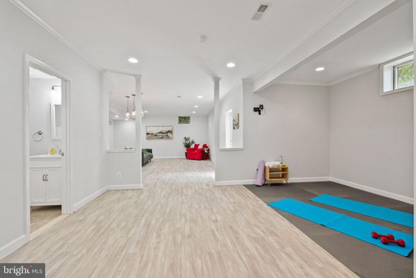 Interior, Pendant Lights, Recessed Lighting, Wood Texture Flooring