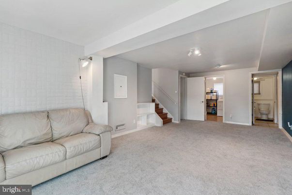 Bathroom, Empty room, Interior