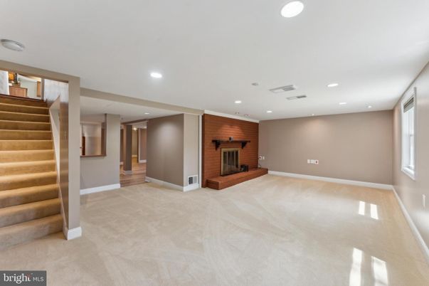 Empty room, Fireplace, Interior, Recessed Lighting
