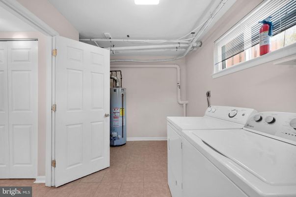 Interior, Utility Closets, Washer