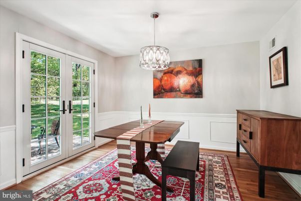 Chandelier, Dining room, Interior, Pendant Lights, Wood Texture Flooring