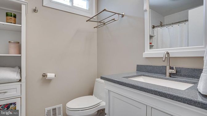 Bathroom, Interior