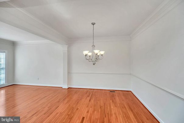 Chandelier, Empty room, Interior, Wood Texture Flooring