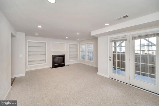 Empty room, Fireplace, Interior, Recessed Lighting