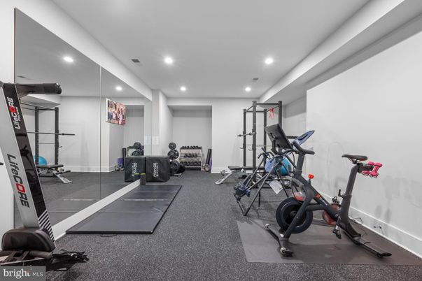 Fitness Equipment, Interior, Recessed Lighting