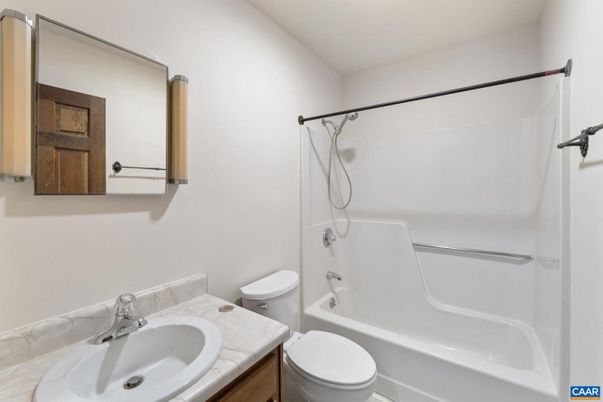 Bathroom, Interior, Tile Countertops