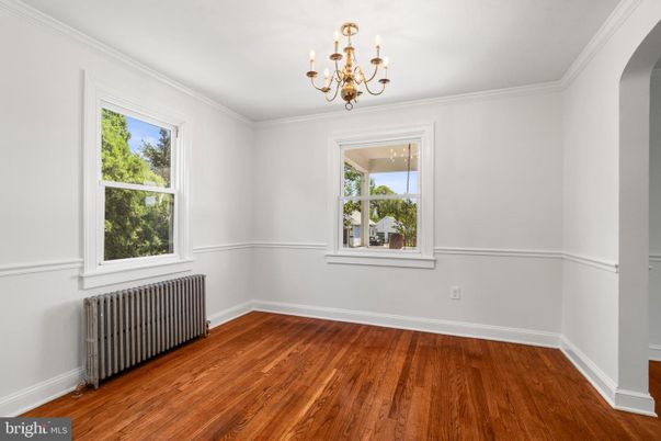 Chandelier, Empty room, Interior, Wood Texture Flooring