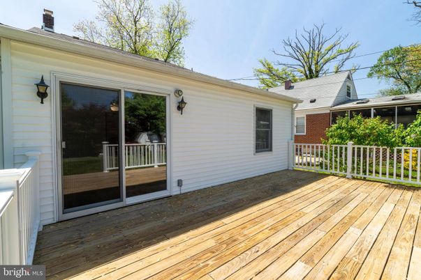 Exterior, Wood Texture Flooring