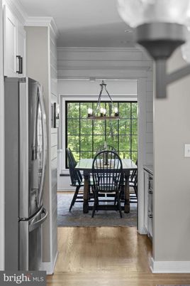 Dining room, Interior, Kitchen, Pendant Lights, Wood Texture Flooring