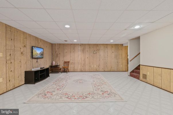 Interior, Recessed Lighting, Wooden Walls