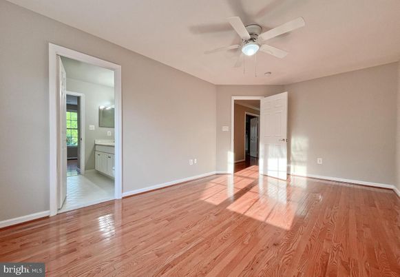 Bathroom, Empty room, Interior, Wood Texture Flooring