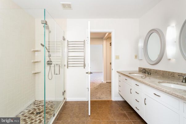 Bathroom, Dual Sink Vanities, Glass Shower, Interior