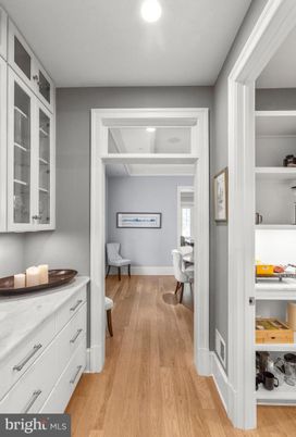 Bathroom, Interior, Recessed Lighting, Wood Texture Flooring