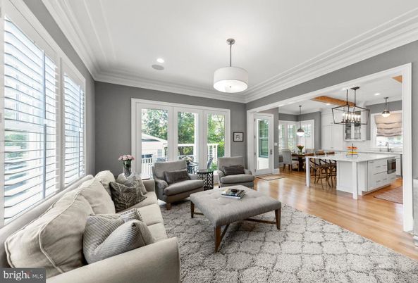 Dining room, Interior, Kitchen, Living room, Pendant Lights, Recessed Lighting, Wood Texture Flooring