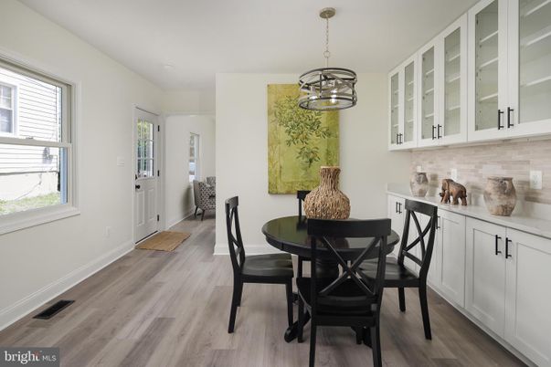 Chandelier, Dining room, Interior, Pendant Lights, Wood Texture Flooring